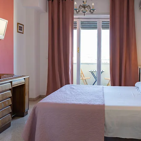 Piramide Terrace Oda ve Kahvaltı