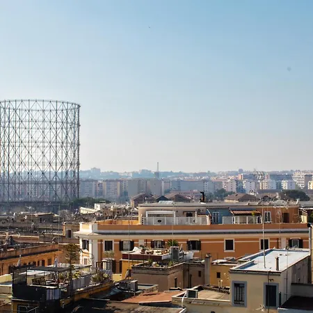 Oda ve Kahvaltı Piramide Terrace Roma