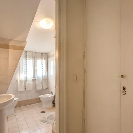 Piramide Terrace 3* Roma