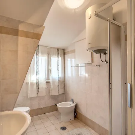 فندق مبيت وإفطار Piramide Terrace