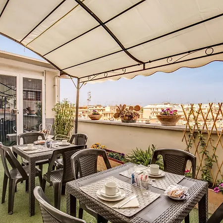 فندق مبيت وإفطار Piramide Terrace روما