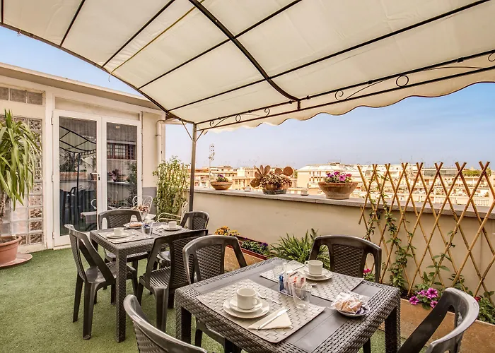Oda ve Kahvaltı Piramide Terrace Roma