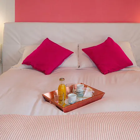 Piramide Terrace 3*