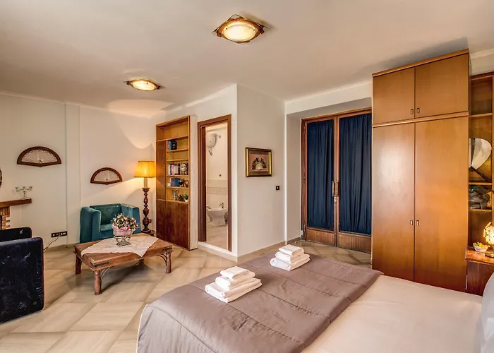 فندق مبيت وإفطار Piramide Terrace روما